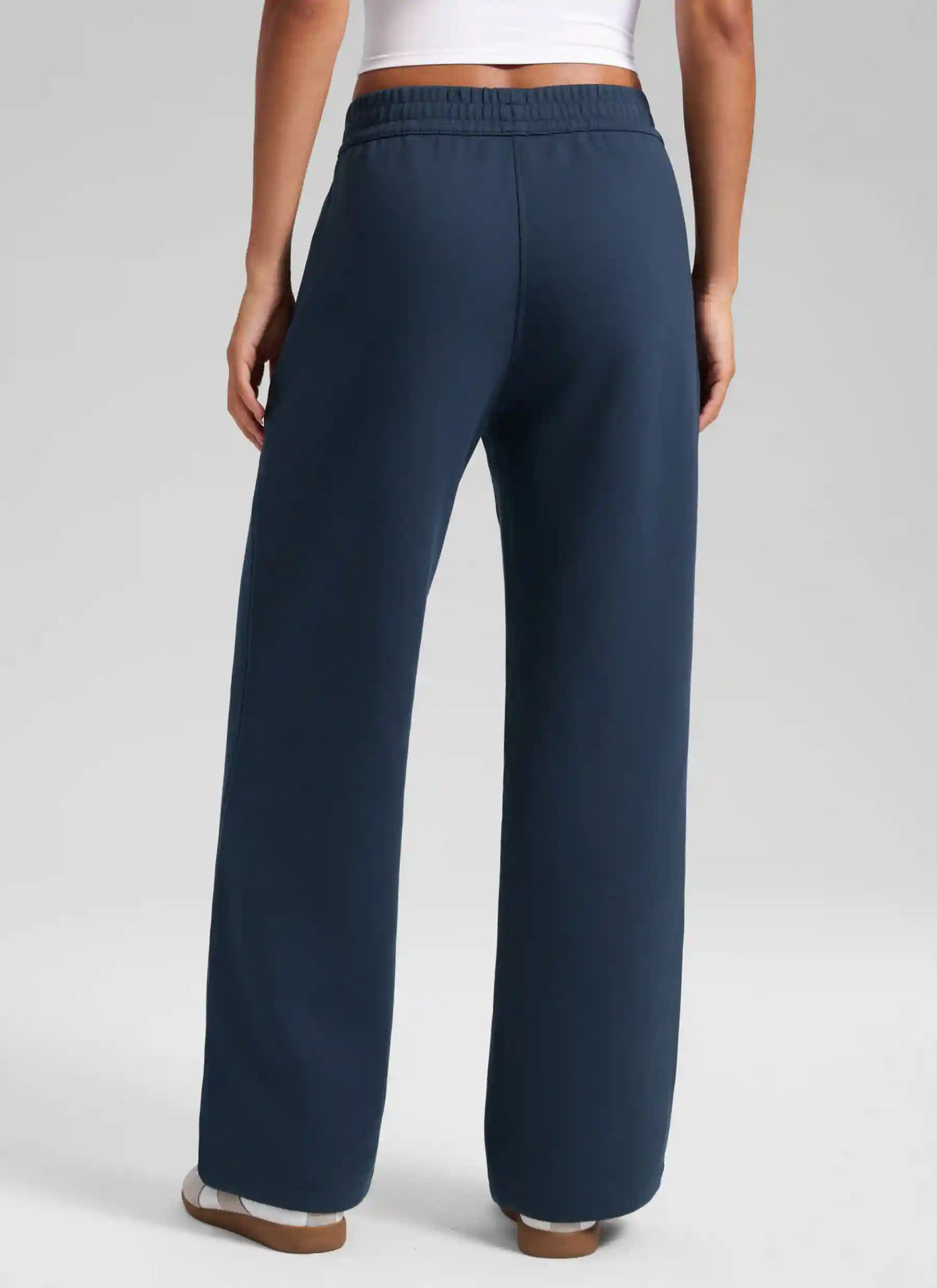HugSpacer Straight Leg Sweatpant 30"